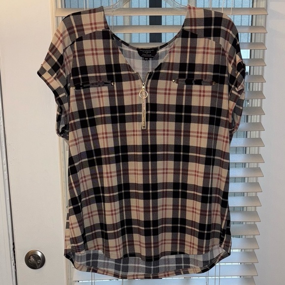 Flower & Feather Plaid Zippered Women's Top Size 2XL - Picture 6 of 8